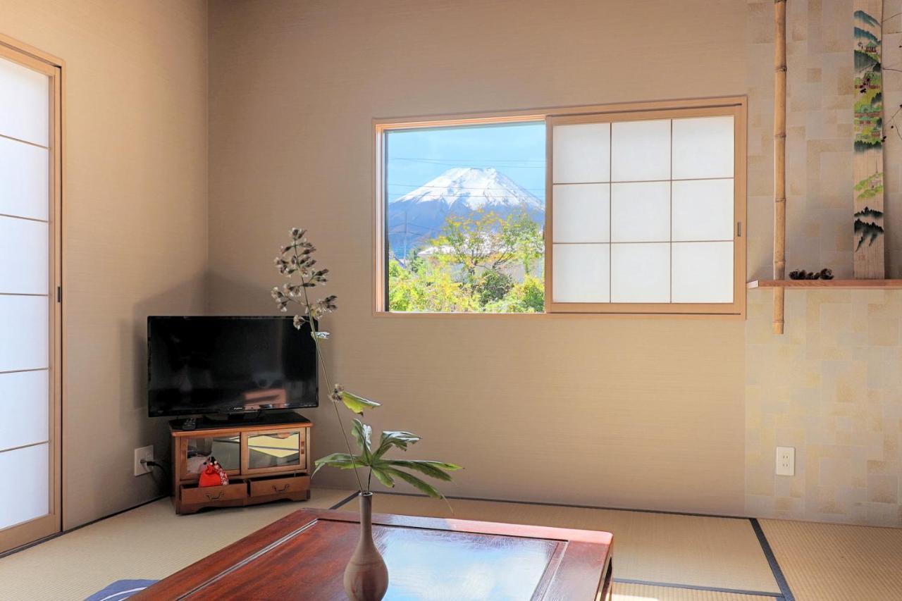 Kitaguchi Tougakukan Fujiyoshida Luaran gambar